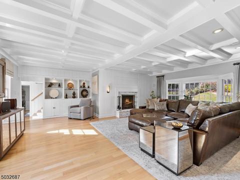 28 E Main St, Brookside, NJ 07926 photo 5