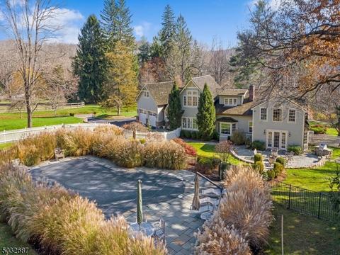 28 E Main St, Brookside, NJ 07926 photo 2