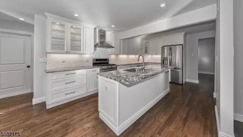 129 Chestnut Dr, Wayne, NJ 07470 photo 7