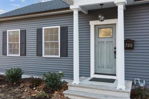720 Terrill Rd, Plainfield, NJ 07062 photo 2