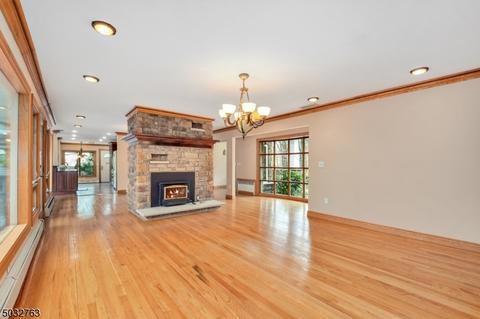 390 Summit Rd, Mountainside, NJ 07092 photo 8