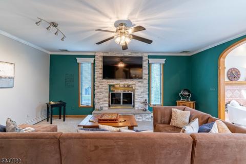 36 Camillo Dr, Wayne, NJ 07470 photo 8