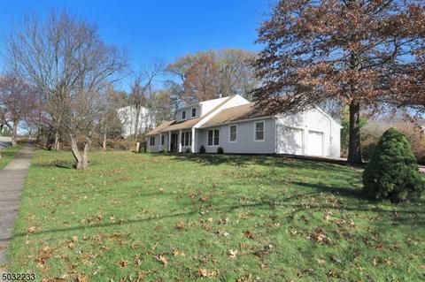 50 Palmer Dr, Wayne, NJ 07470 photo 1