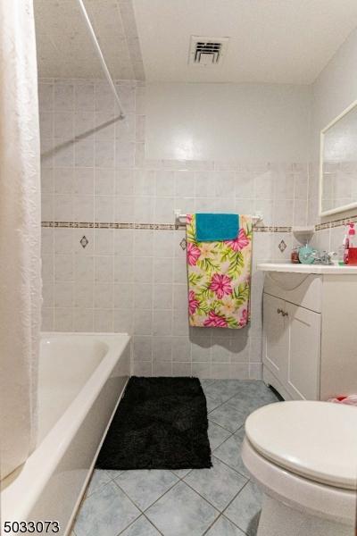 73 Deerfield Rd, Wayne, NJ 07470 photo 14