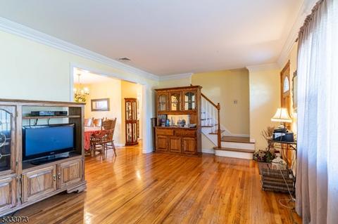 73 Deerfield Rd, Wayne, NJ 07470 photo 3