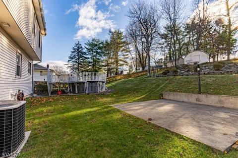 73 Deerfield Rd, Wayne, NJ 07470 photo 18