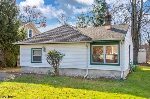 33 Shore Rd, Wayne, NJ 07470 photo 1
