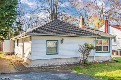 33 Shore Rd, Wayne, NJ 07470 photo 3