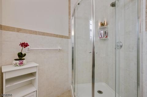 46 Milton St, Millburn, NJ 07041 photo 19