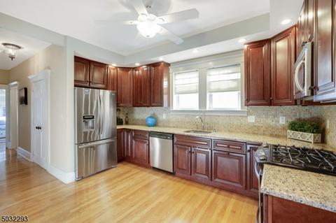 46 Milton St, Millburn, NJ 07041 photo 11