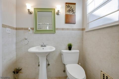 46 Milton St, Millburn, NJ 07041 photo 20