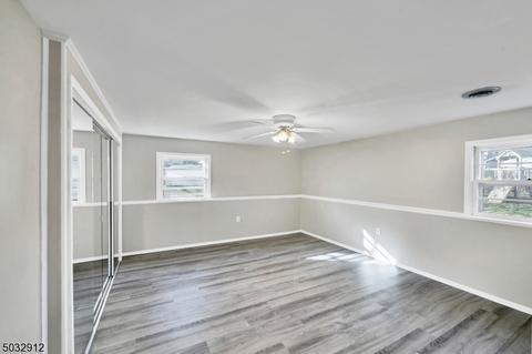 15 Robin Ct, Springfield, NJ 07081 photo 4