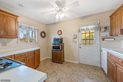 511 Herrick Dr, Dover, NJ 07801 photo 8
