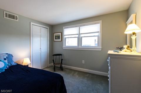 35 Milton St, Millburn, NJ 07041 photo 11