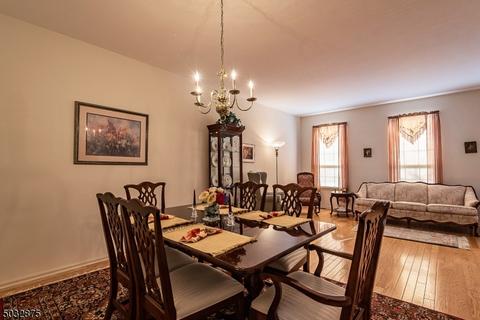 16 Bobolink Ct, Wayne, NJ 07470 photo 7