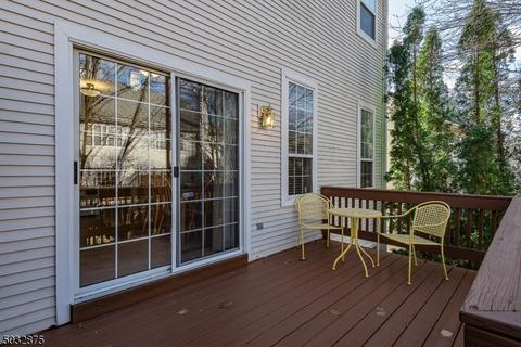 16 Bobolink Ct, Wayne, NJ 07470 photo 21