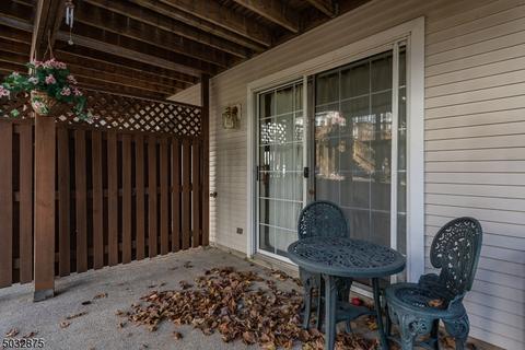 16 Bobolink Ct, Wayne, NJ 07470 photo 23