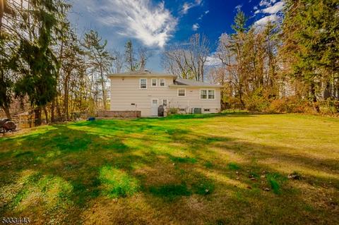 148 Mill Ln, Mountainside, NJ 07092 photo 3