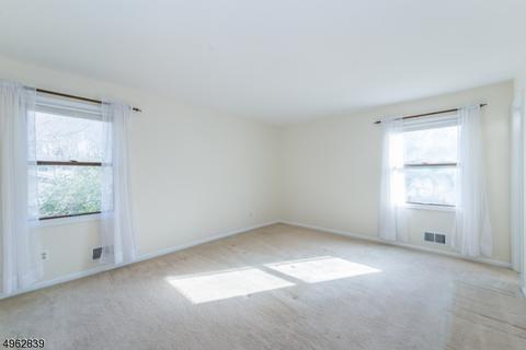 2 Andrews Rd, Randolph, NJ 07869 photo 11