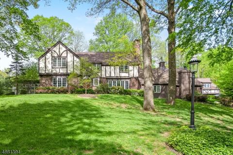 182 E Mendham Rd, Mendham, NJ 07945 photo 2