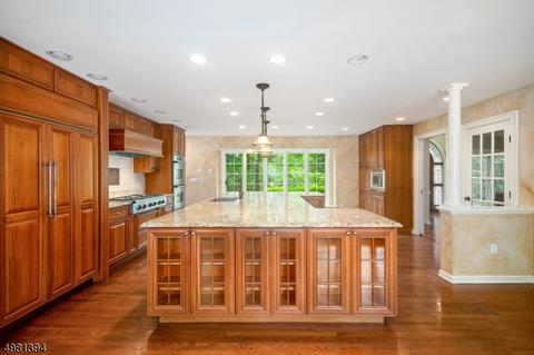 182 E Mendham Rd, Mendham, NJ 07945 photo 7