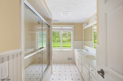 182 E Mendham Rd, Mendham, NJ 07945 photo 18