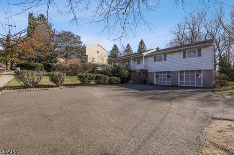 1694 Ratzer Rd, Wayne, NJ 07470 photo 18