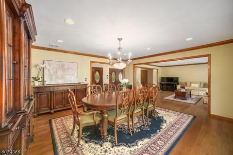 88 Tree Top Dr, Springfield, NJ 07081 photo 4