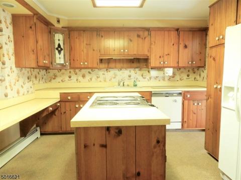 34 Johnson Rd, Hackettstown, NJ 07840 photo 4