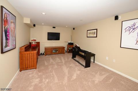152 Carter Rd, Haskell, NJ 07420 photo 7