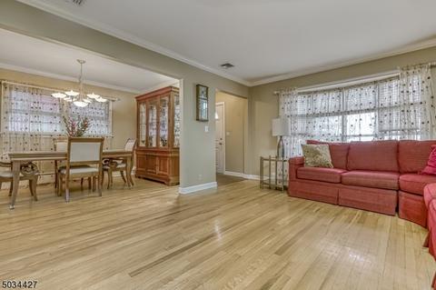 126 E Prospect St, Waldwick, NJ 07463 photo 9