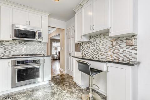 126 E Prospect St, Waldwick, NJ 07463 photo 14