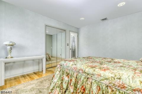 126 E Prospect St, Waldwick, NJ 07463 photo 16
