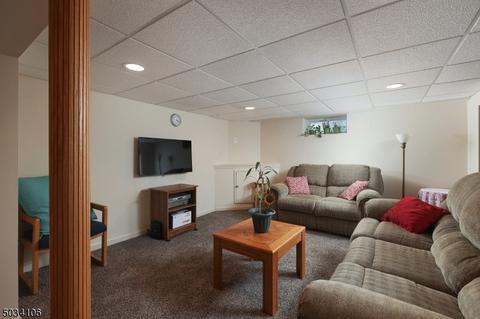 87 Oneida Ave, North Plainfield, NJ 07060 photo 19