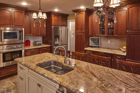 4 Bodie Rd, Wayne, NJ 07470 photo 4