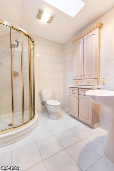 623 Mountain Ave, Bound Brook, NJ 08805 photo 17