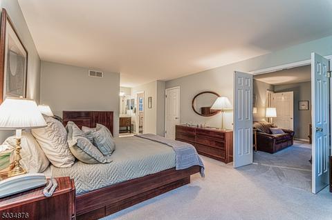 28 Wilkinson Rd, Randolph, NJ 07869 photo 9