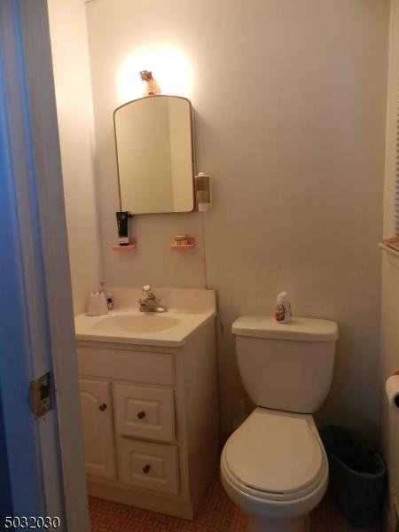 4 Warwick Rd, Hillside, NJ 07205 photo 18