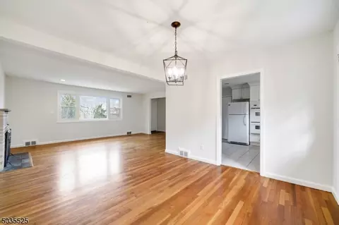 440 Timber Dr, Berkeley Heights, NJ 07922 photo 12