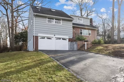 440 Timber Dr, Berkeley Heights, NJ 07922 photo 2