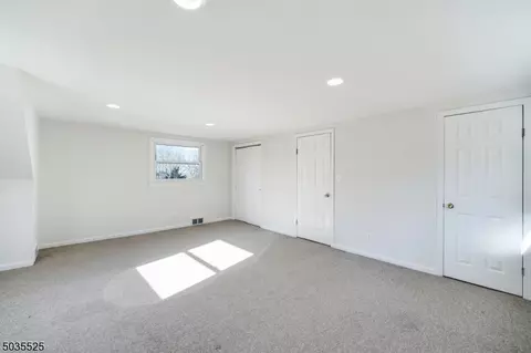 440 Timber Dr, Berkeley Heights, NJ 07922 photo 14
