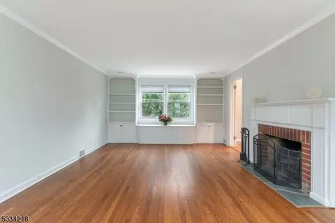 41 Parkview Ter, Summit, NJ 07901 photo 3