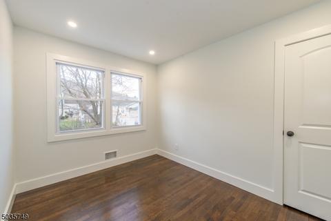 81 Brook Dr, Dover, NJ 07801 photo 12