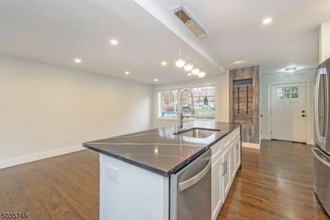 81 Brook Dr, Dover, NJ 07801 photo 7