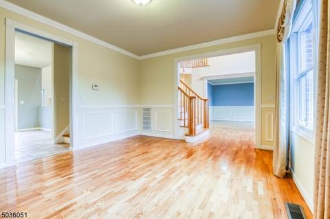 39 Thomas Ter, Wayne, NJ 07470 photo 6