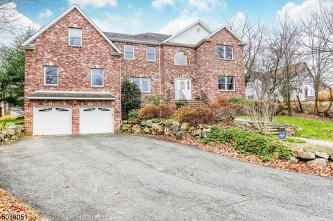 39 Thomas Ter, Wayne, NJ 07470 photo 1