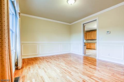 39 Thomas Ter, Wayne, NJ 07470 photo 4
