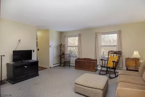 205 E Mill Rd, Long Valley, NJ 07853 photo 6