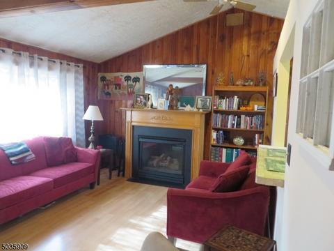 5 Cherry Tree Rd, Vernon, NJ 07462 photo 4