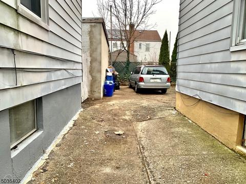 505 Beardsley Ave, Bloomfield, NJ 07003 photo 24
